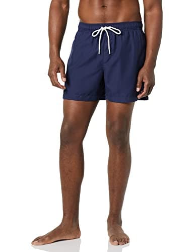 Amazon Essentials Short de Bain avec Doublure en Maille, Poches et Fermeture à Cordon Homme, Bleu Marine, M